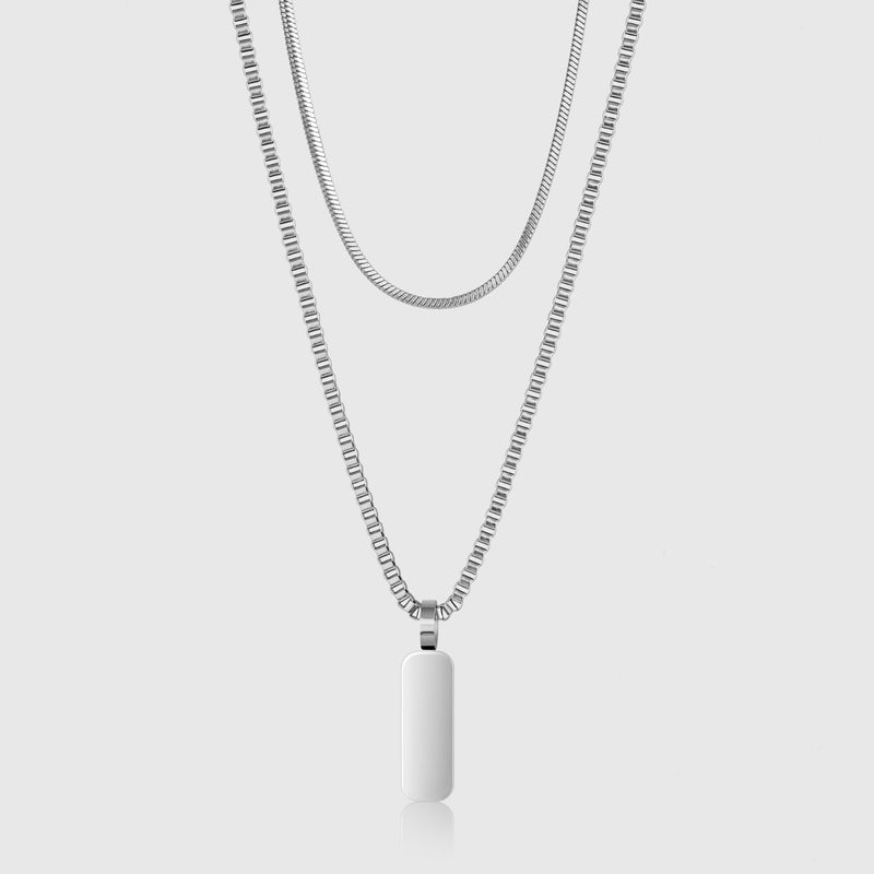 Apollo Pendant Necklace Duo pendant close-up