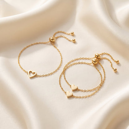 Matching Hearts set van 3 in goud — een open en twee dichte hartjes