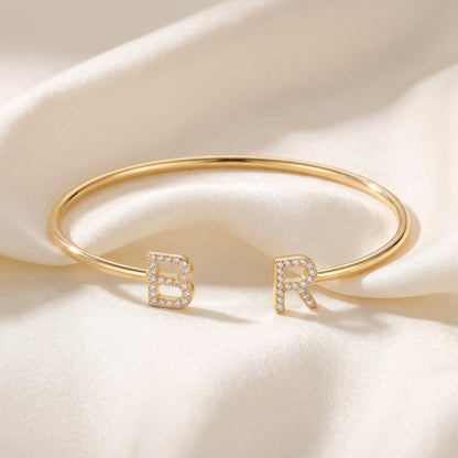 Initialen armband in goud met twee initialen