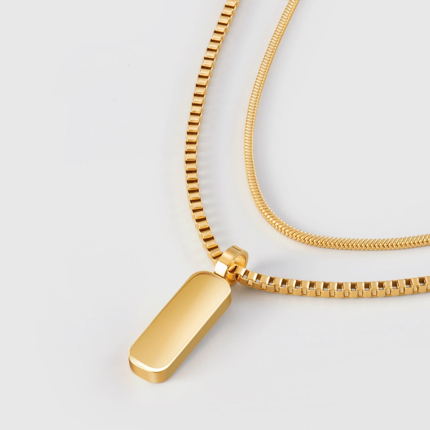 Apollo Pendant Necklace Duo in gold