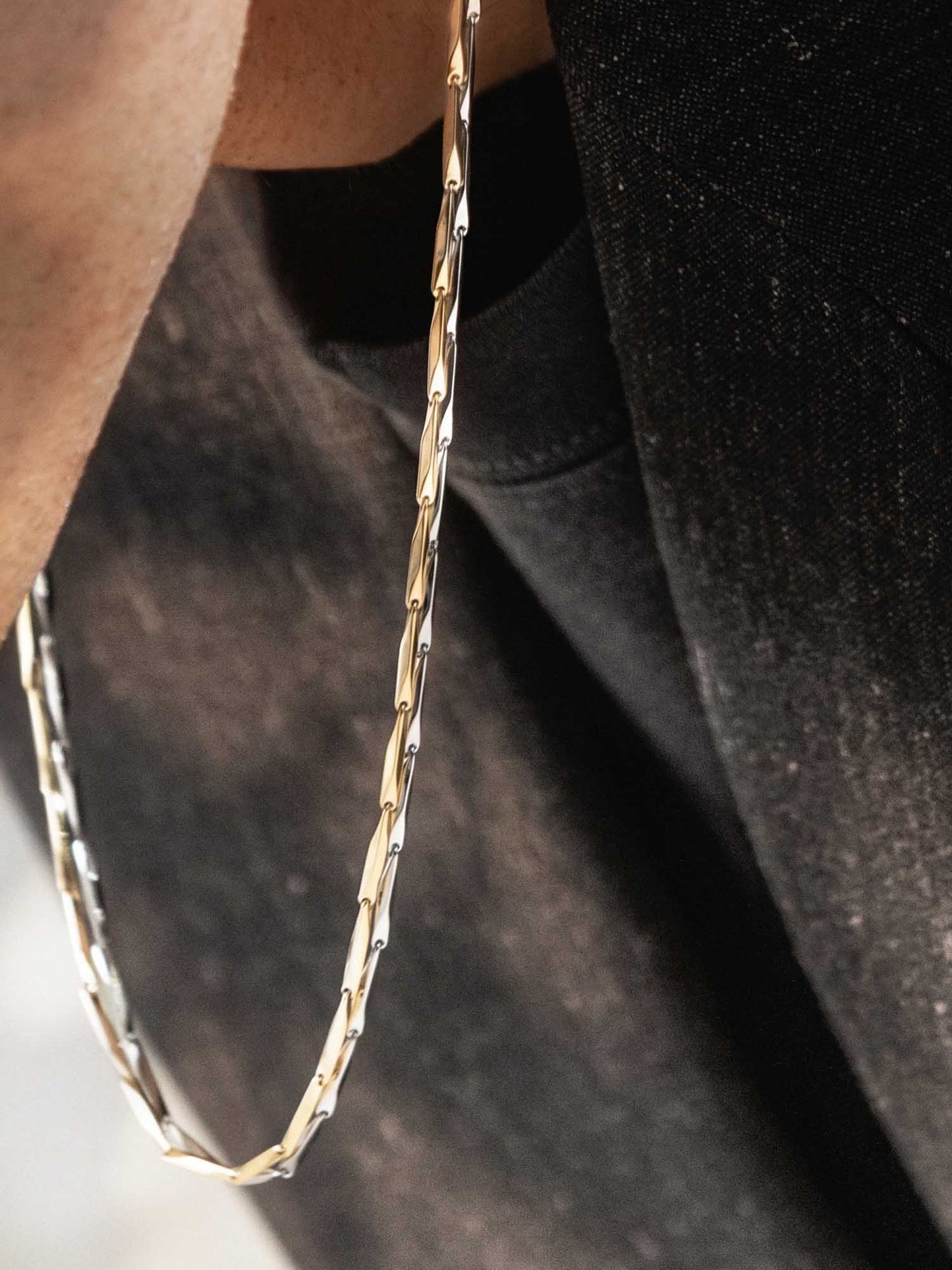 Vector Chain Necklace — Bellerou
