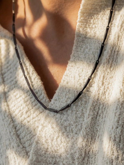 Vector Chain Necklace — Bellerou